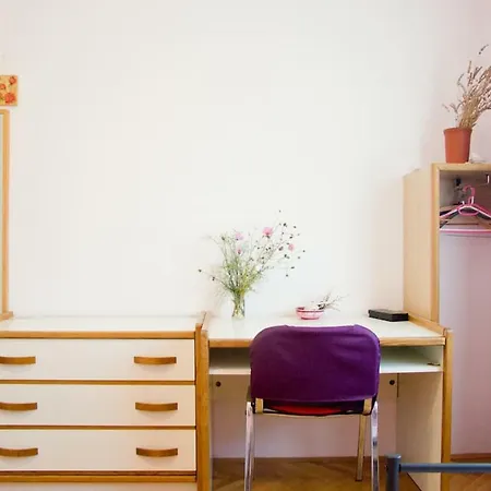 Anton Apartment