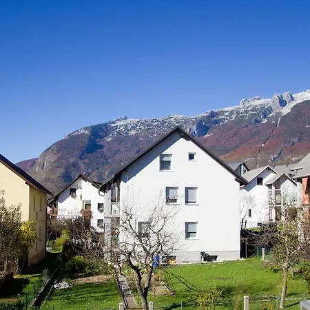 Anton Apartment